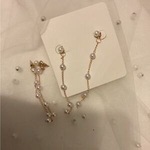 Gold pearl earrings
